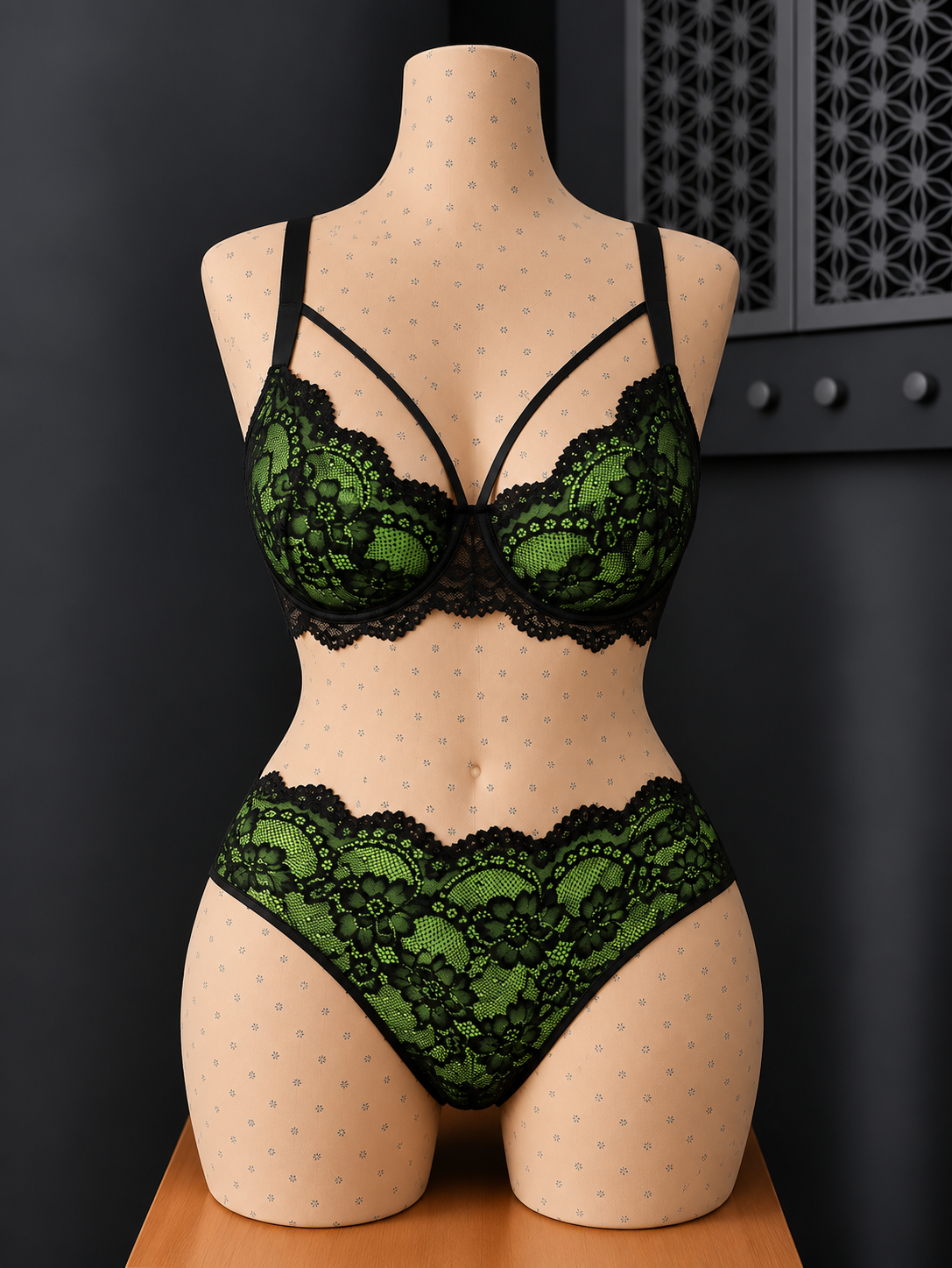 💜 ensemble dentelle noir et vert avec armature – Taille 54 bonnet 125 E/F/G – 130 D 💜
